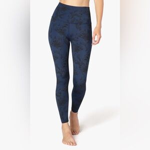 Beyond Yoga Classic Slick Leggings in a Dark Blue & Black Desert Floral Print